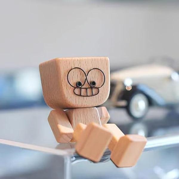 Charming Little Wooden Figure That Sways with 12PCS Magnetic Expressions